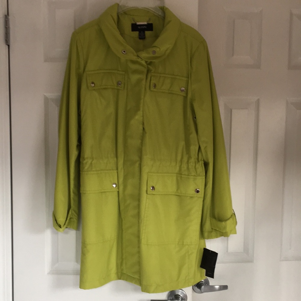 Light weight coat